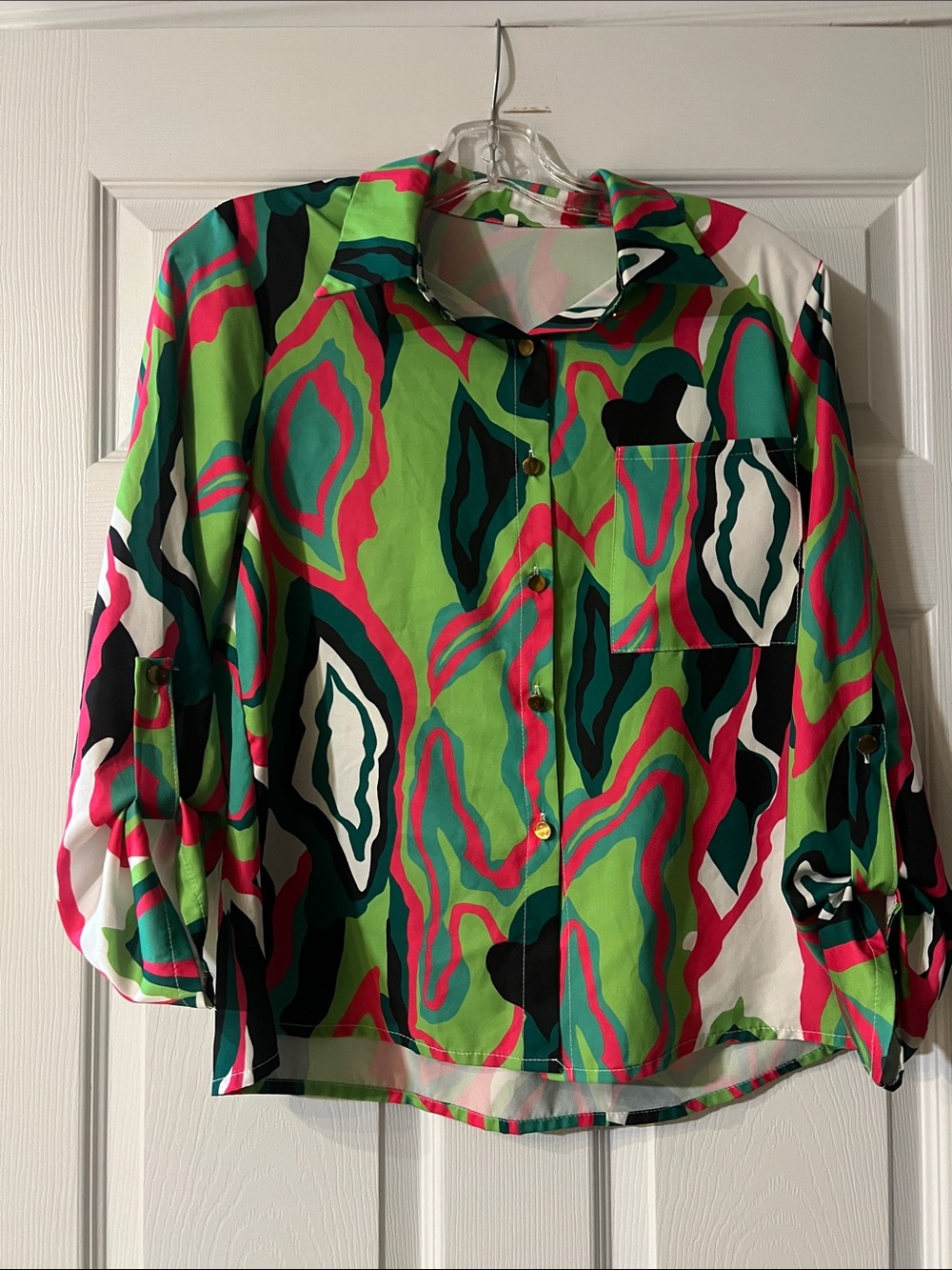 Vibrant Abstract Print Button-Front Women’s Top — Green/Pink